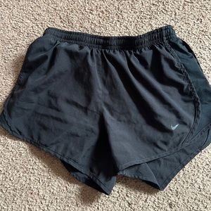 dri-fit nike shorts all black with adjustable strings